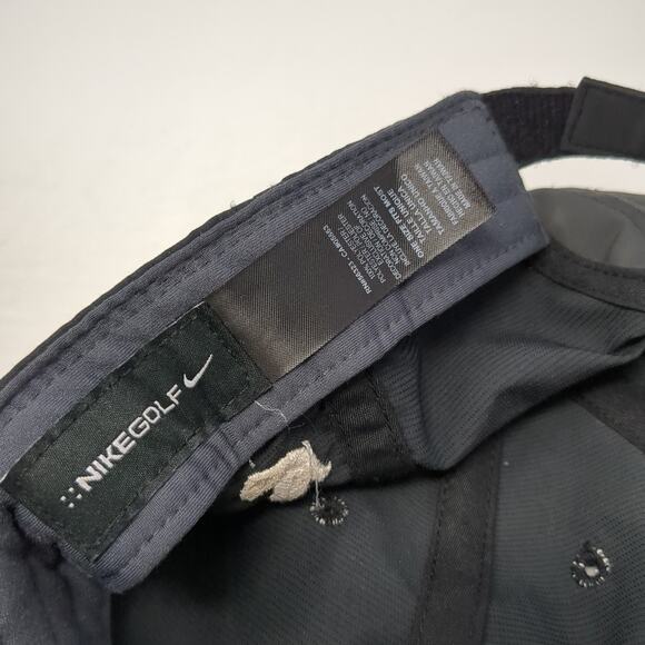 Nike Golf Strapback Cap Black One Size Adjustable Embroidered Swoosh Polyester - Picture 10 of 10